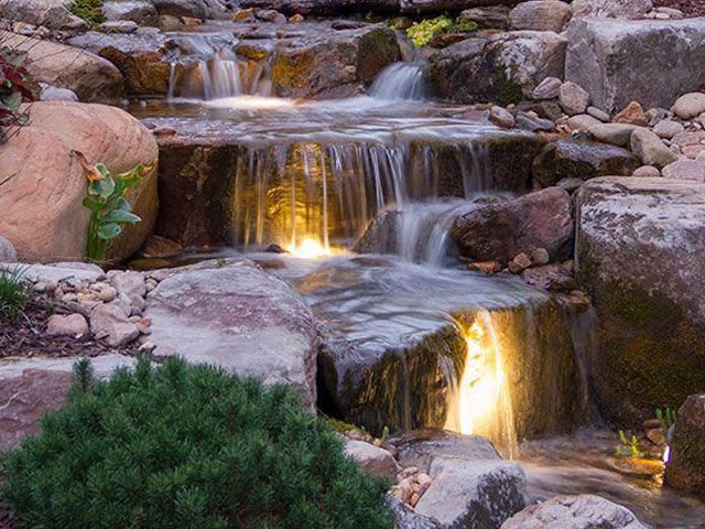 Mountains Under water Light's